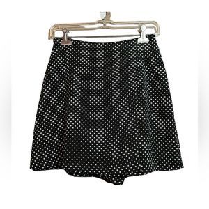 3 for $20! Zigzag black & white patterned skort